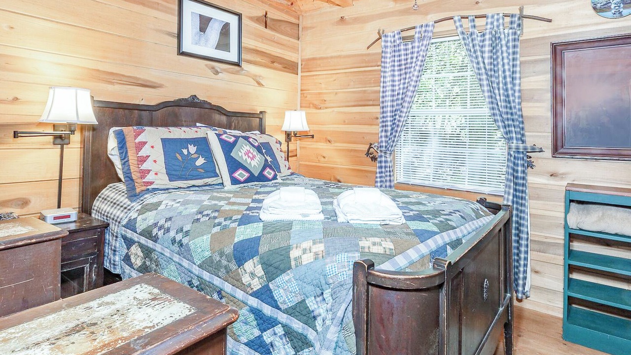 Photo of Others in Lake Toxaway