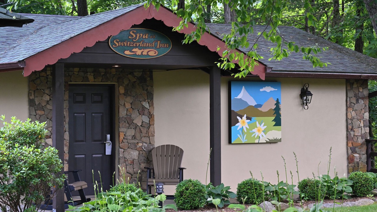 Photo of Others in Little Switzerland