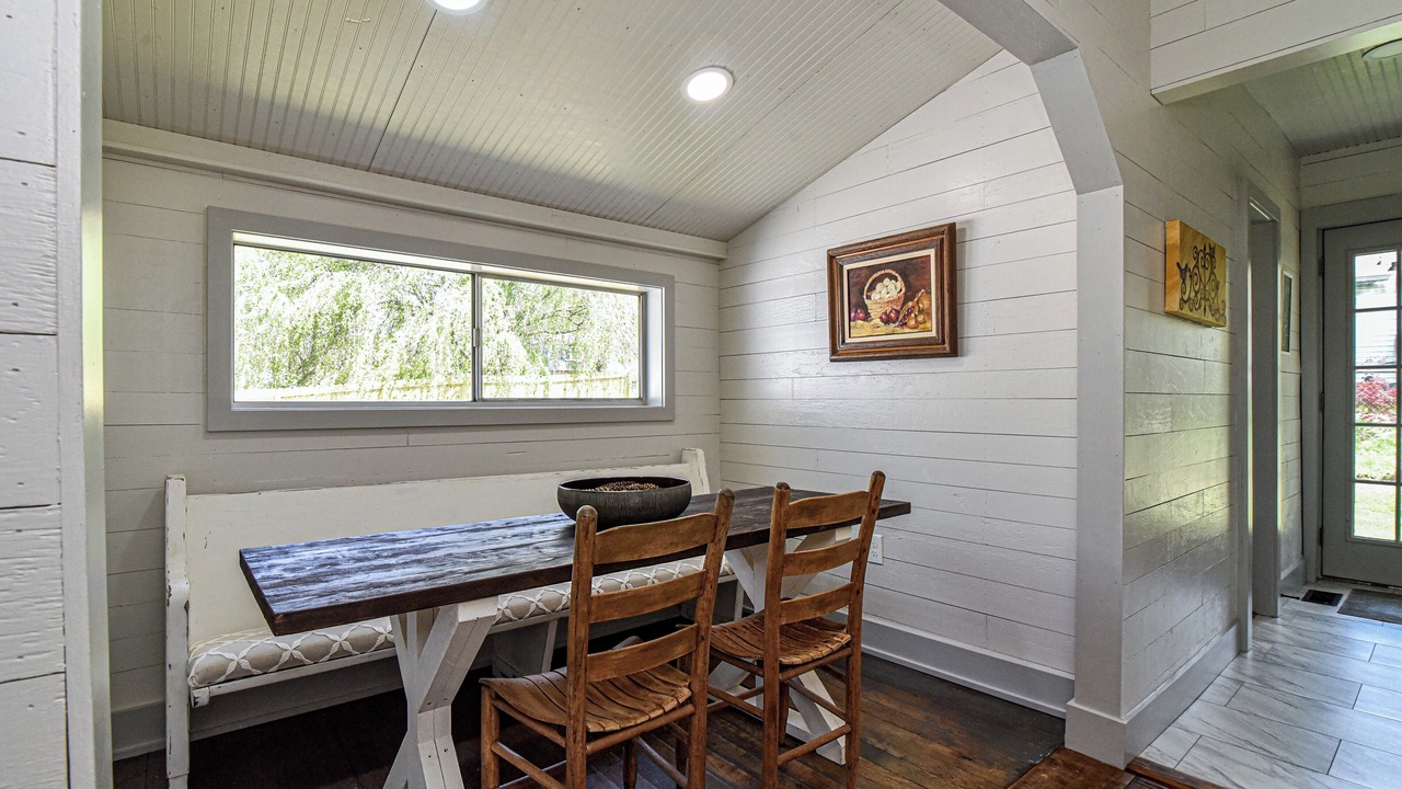 Photo of Bedroom in Swannanoa