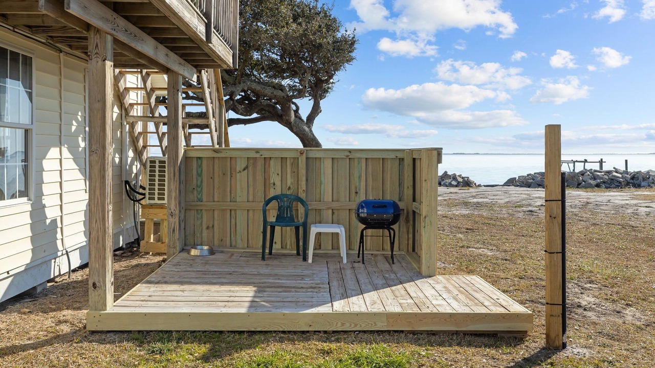 Photo of Patio Balcony in Harkers Island