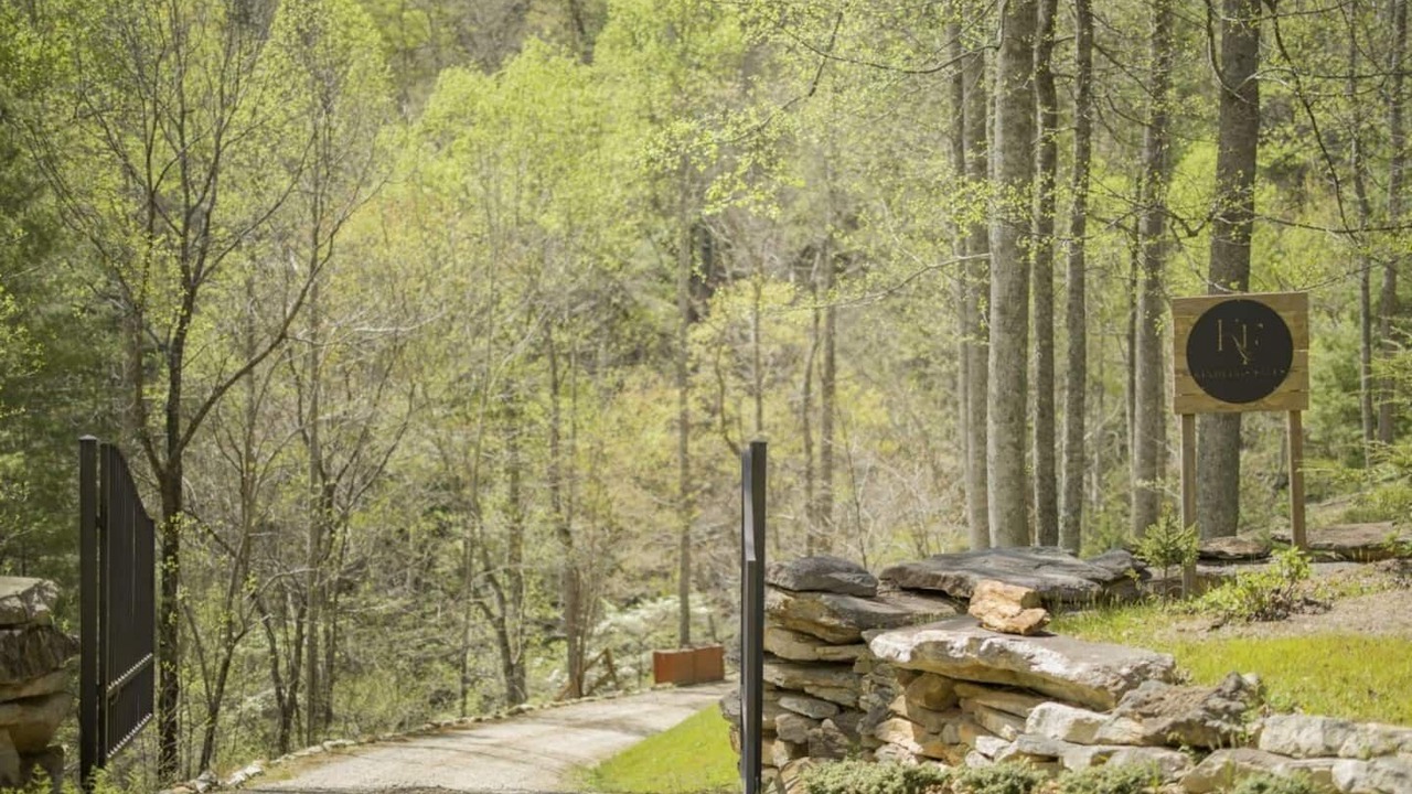 Photo of Outdoor in Highlands