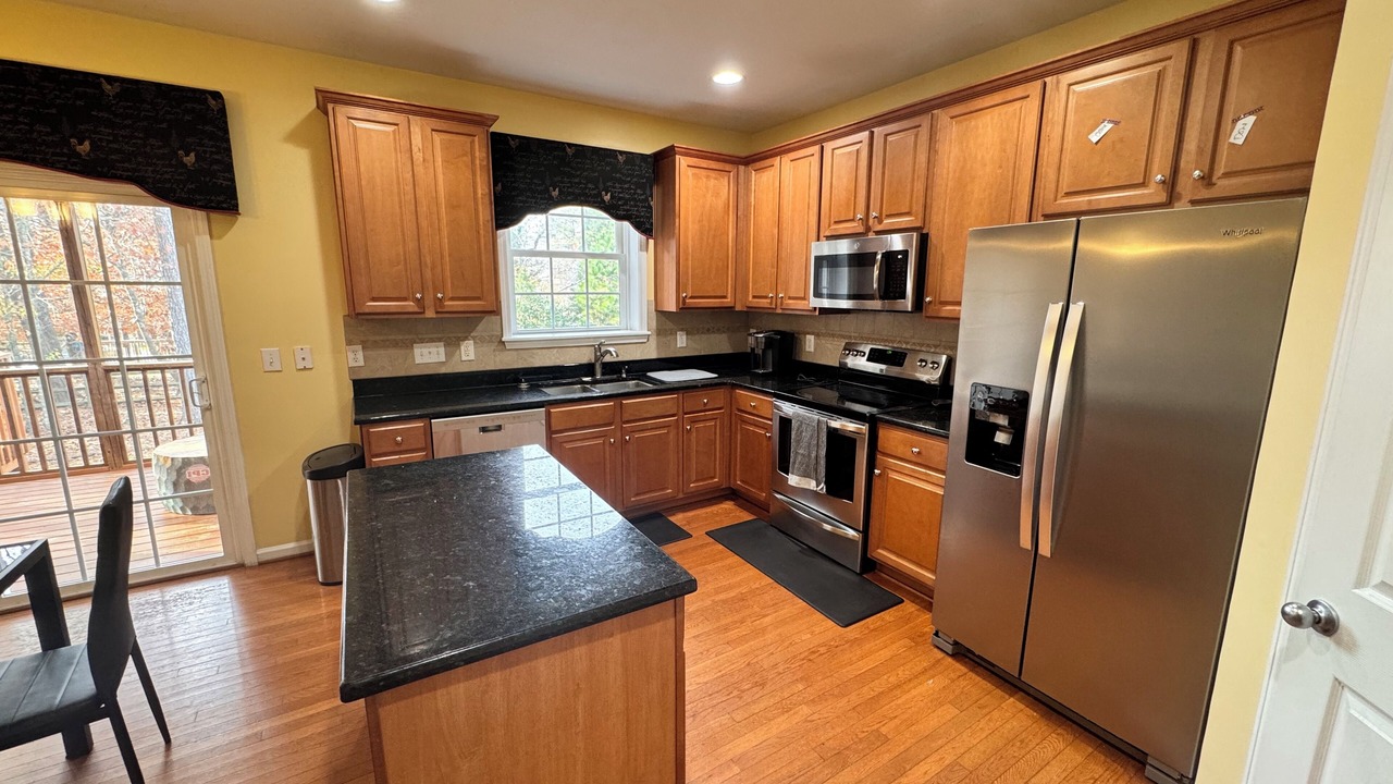 Photo of Kitchen in Holly Glen