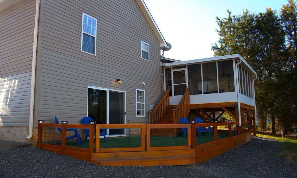 Photo of Outdoor in Lexington - Salisbury