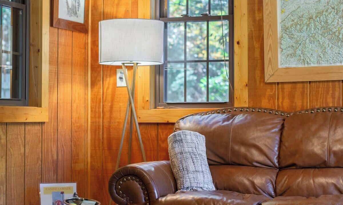 Photo of Livingroom in Chimney Rock
