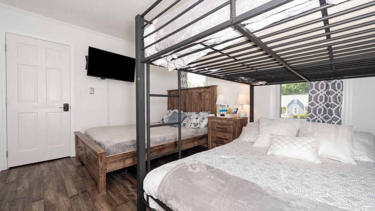 Photo of Bedroom in Kernersville