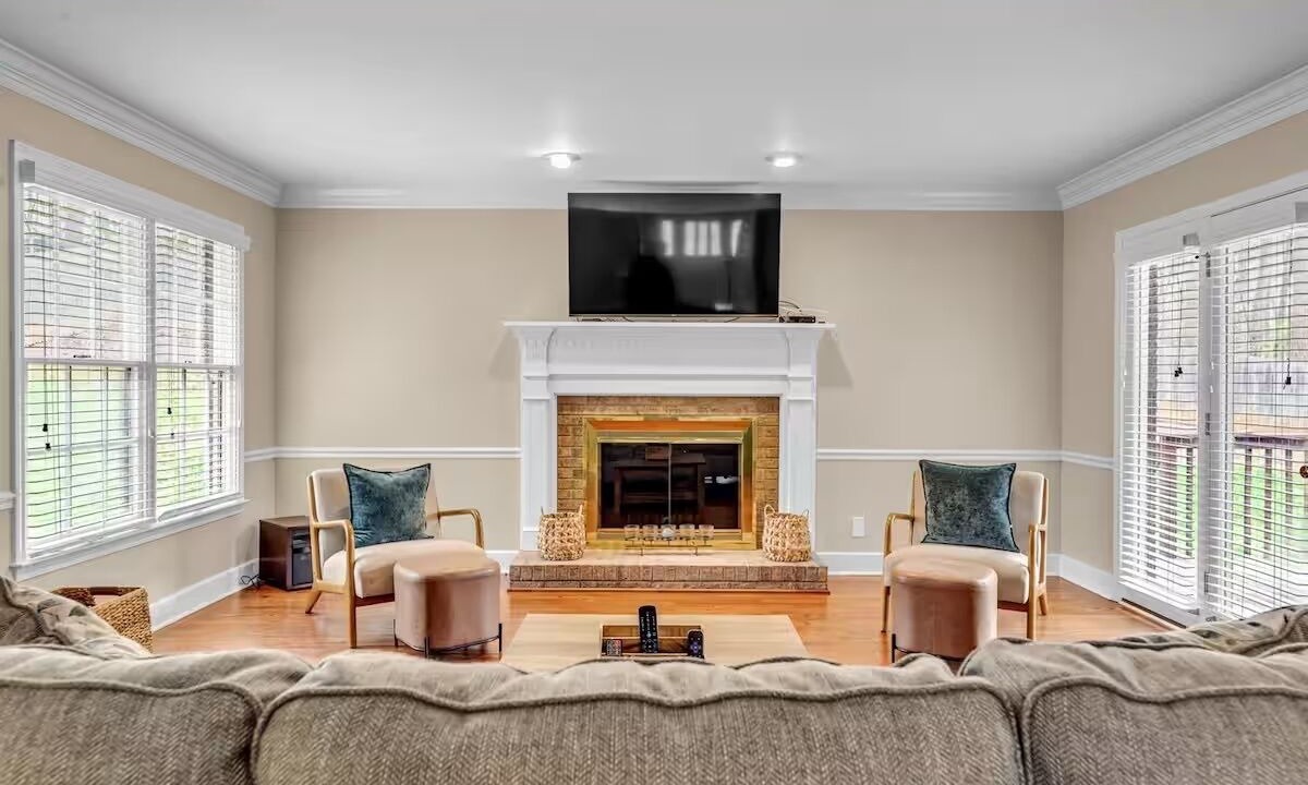 Photo of Livingroom in Kernersville