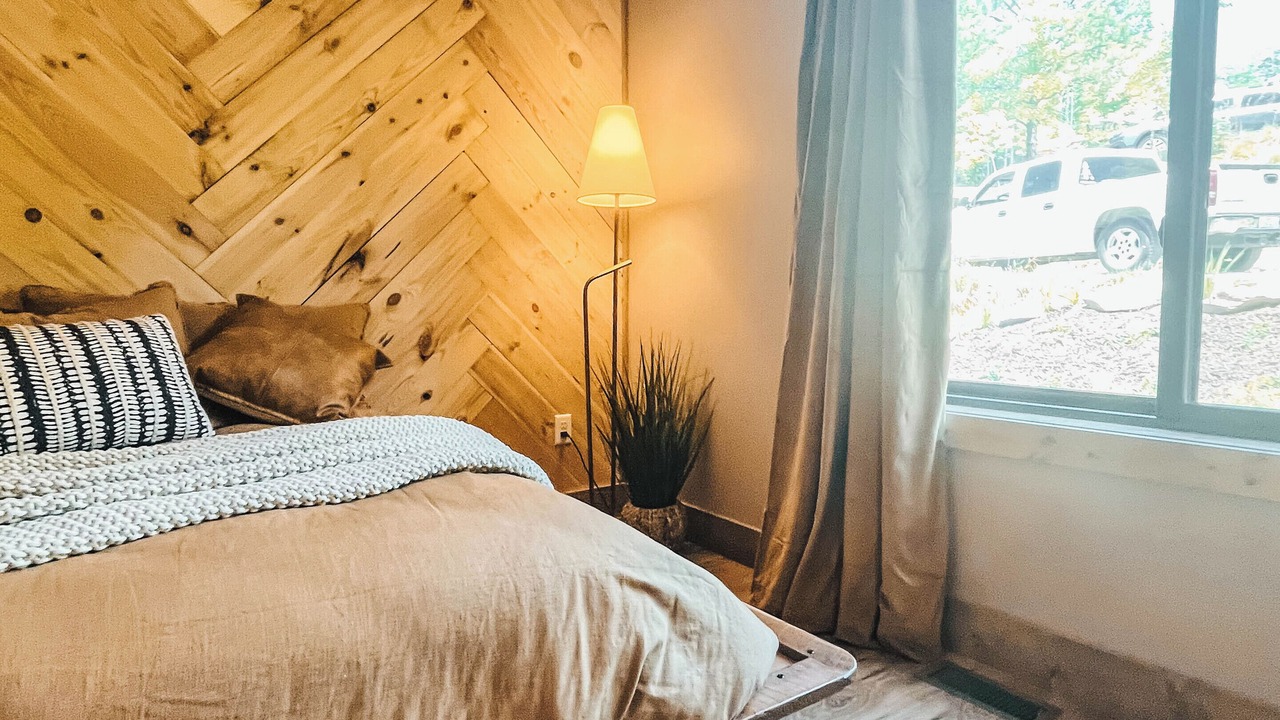 Photo of Bedroom in Bryson City