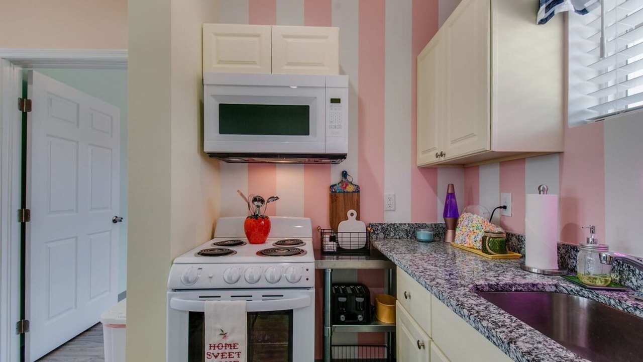 Photo of Others in Maxwell