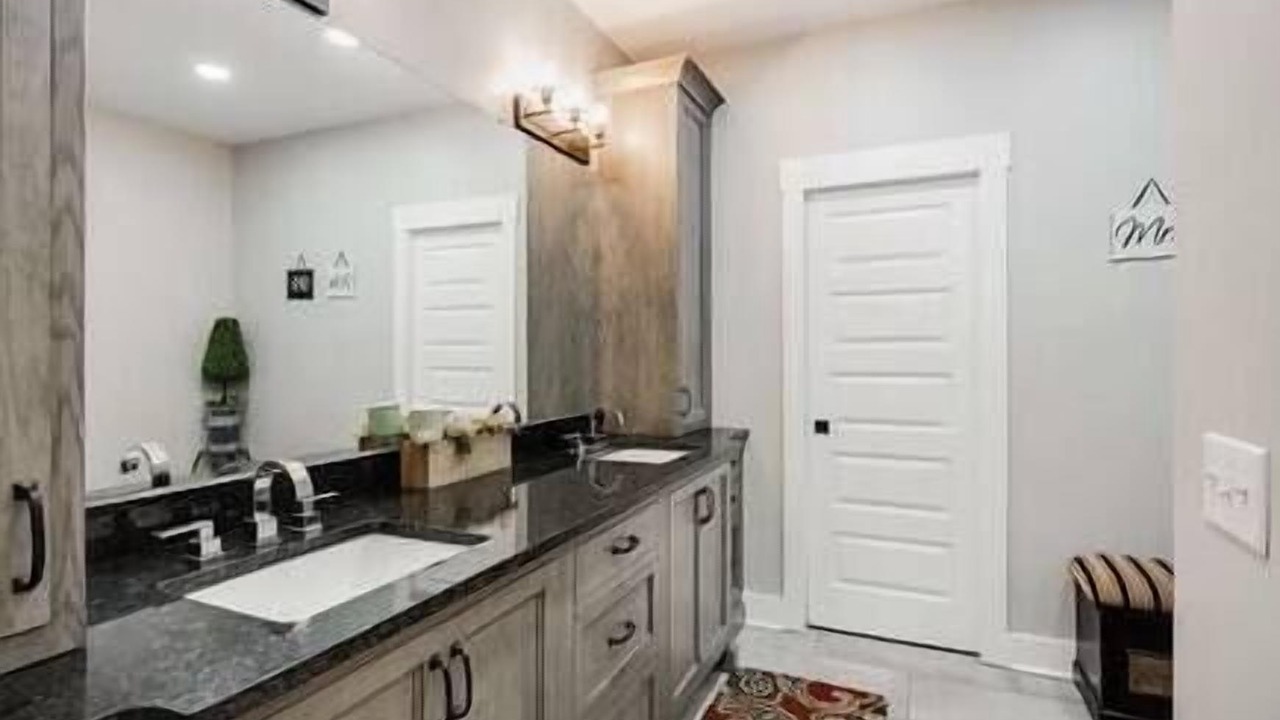 Photo of Bathroom in Ridgetop