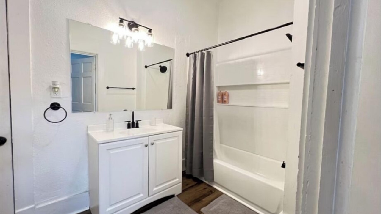Photo of Bathroom in Wilson