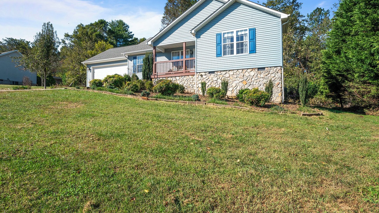 Photo of Outdoor in Morganton