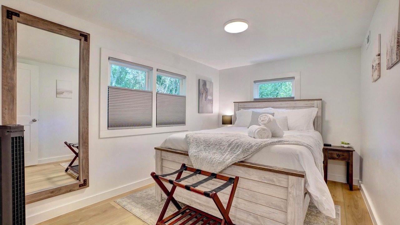 Photo of Bedroom in Downtown