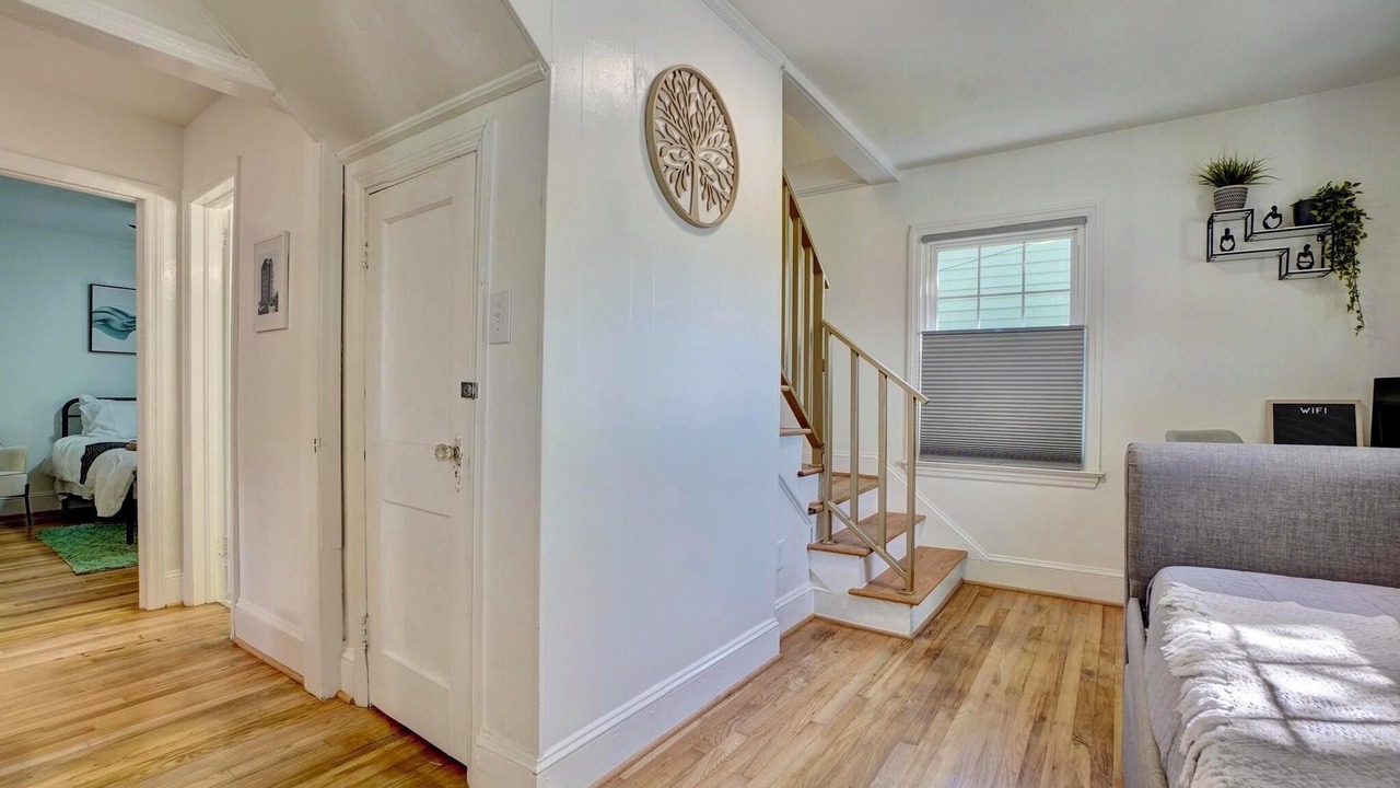 Photo of Bedroom in Downtown