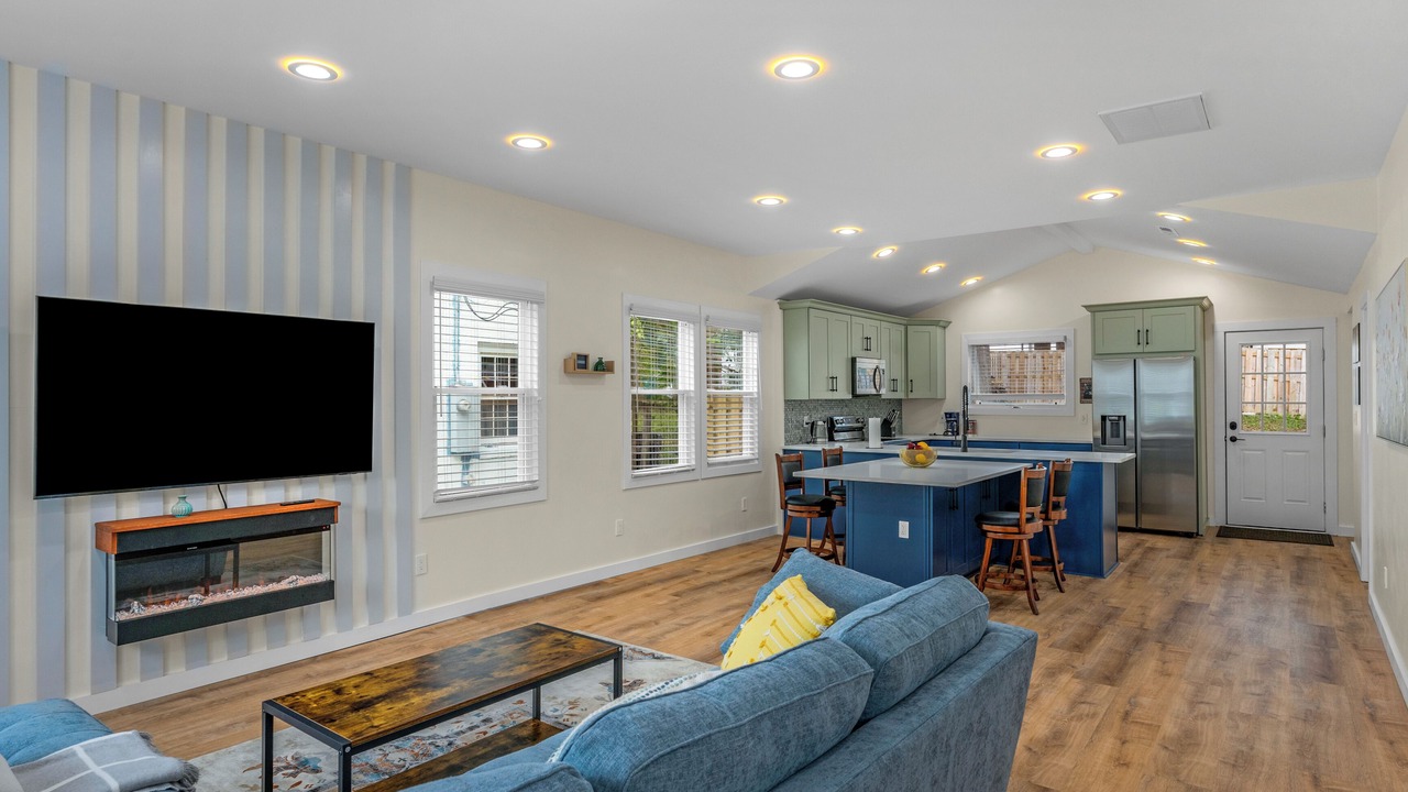 Photo of Bedroom in Plaza Midwood