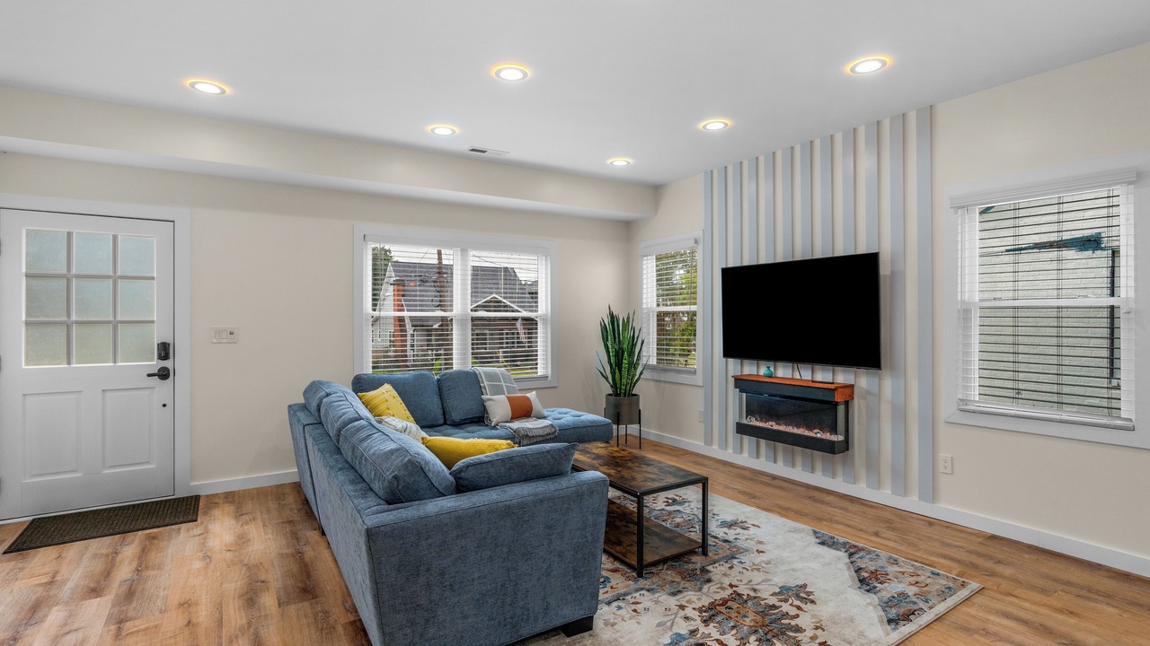 Photo of Bedroom in Plaza Midwood