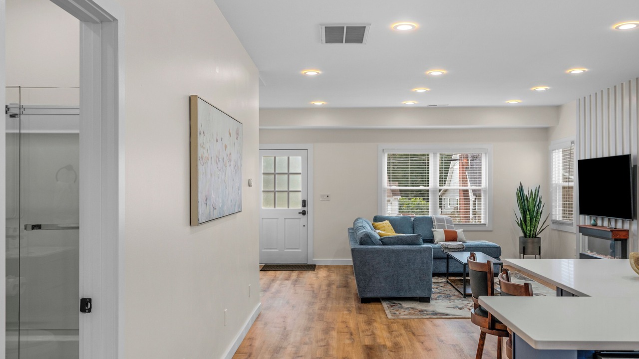 Photo of Bedroom in Plaza Midwood