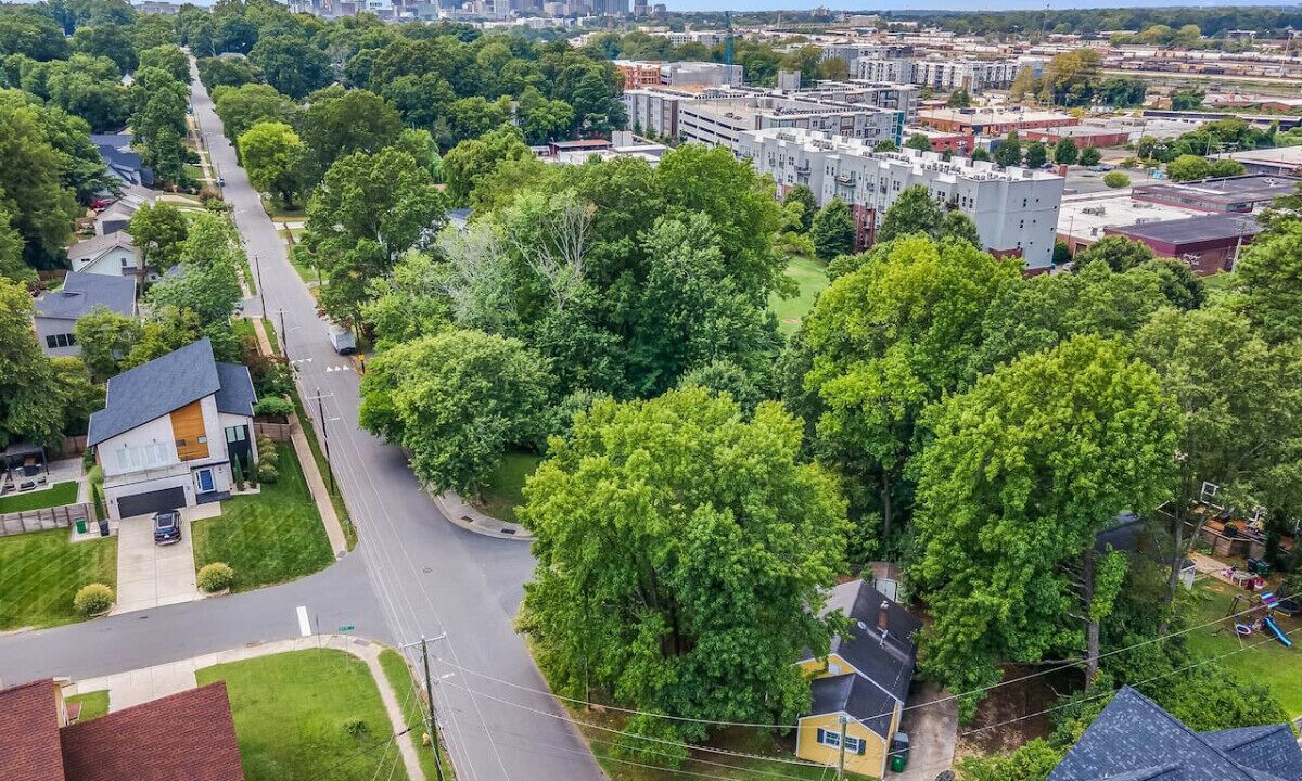 Photo of Outdoor in Villa Heights