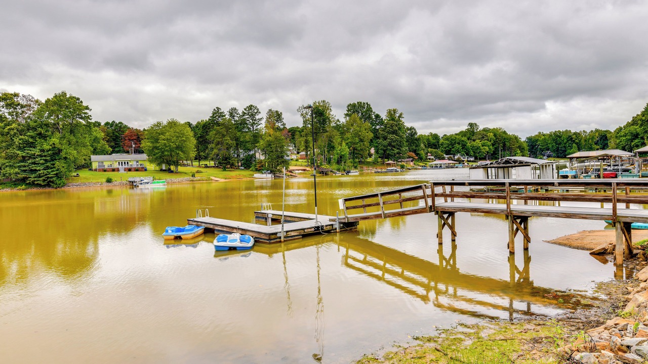 Photo of Others in Sherrills Ford