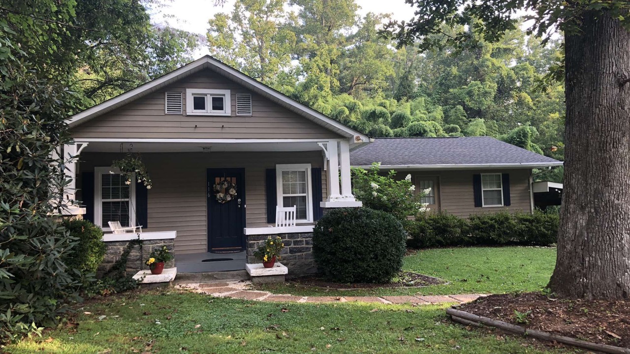 Photo of Outdoor in Laurel Park