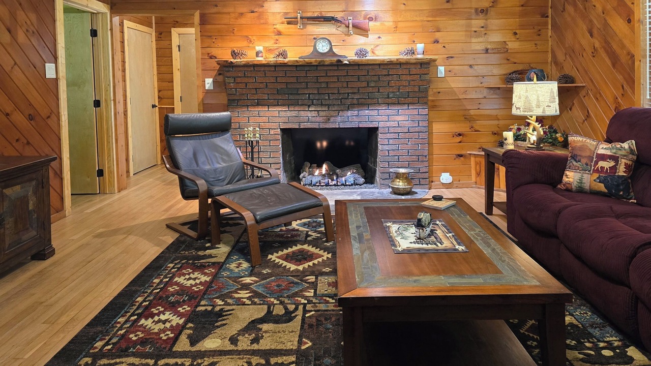 Photo of Livingroom in Robbinsville