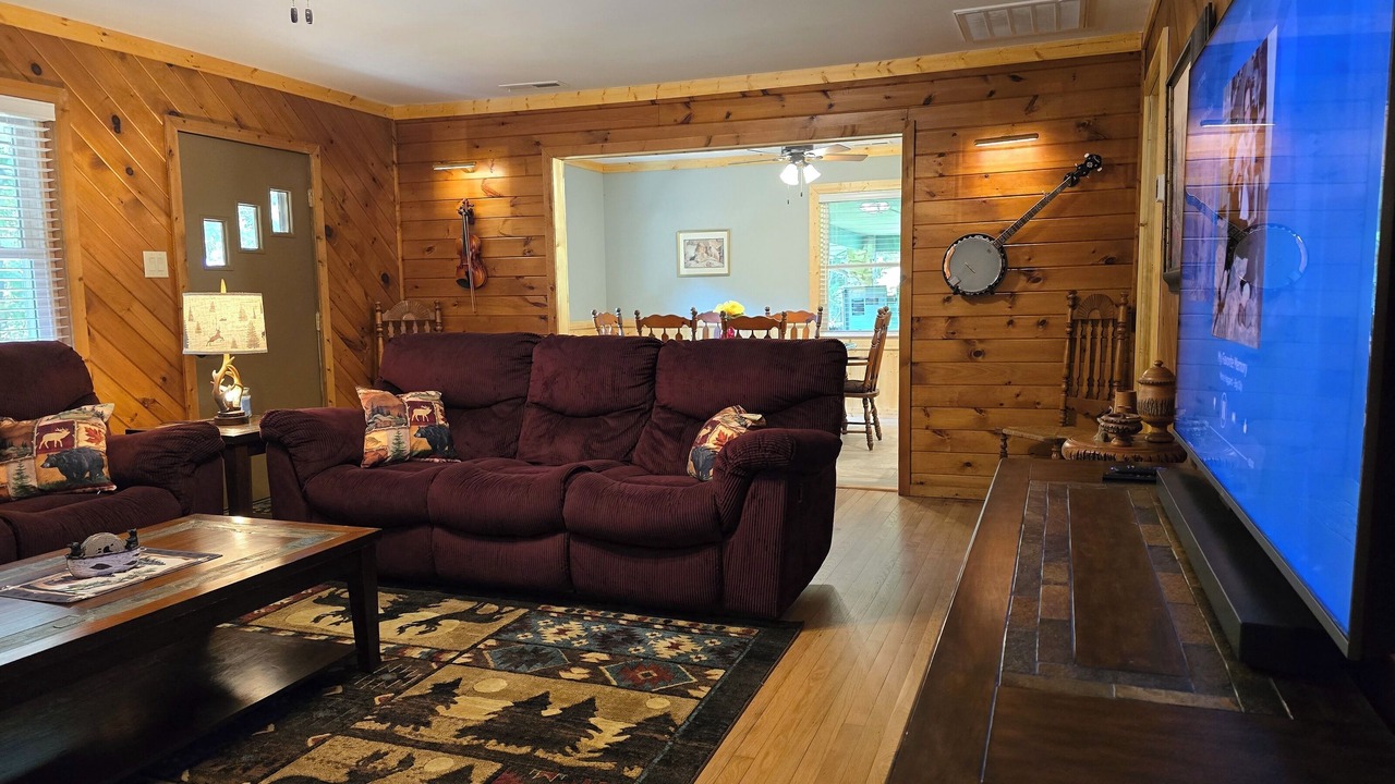 Photo of Livingroom in Robbinsville