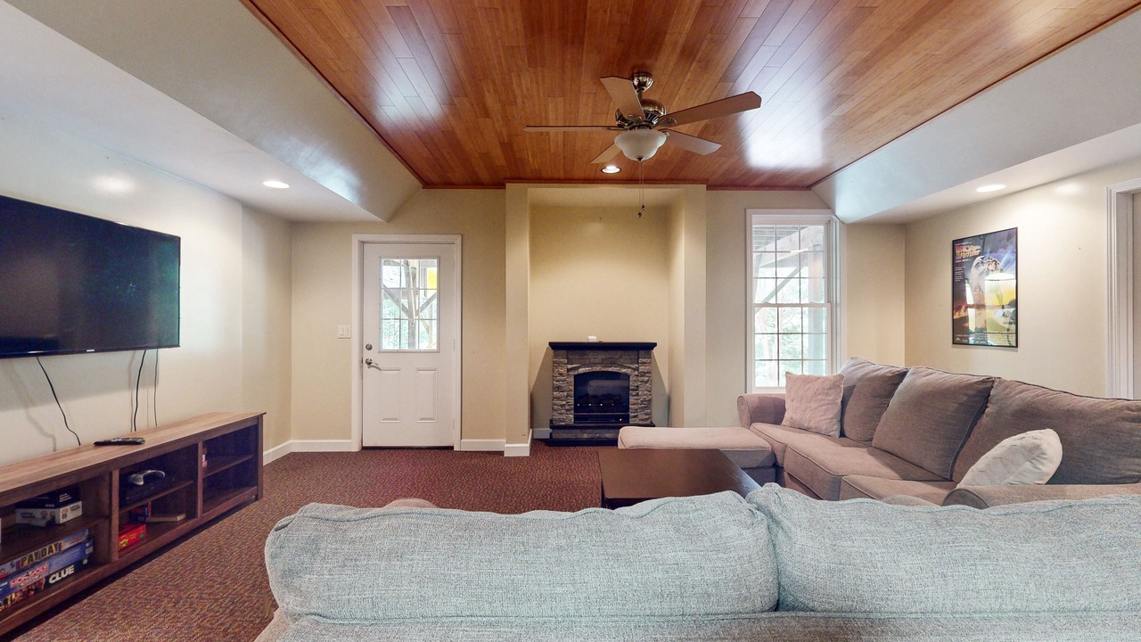 Photo of Livingroom in Sylva