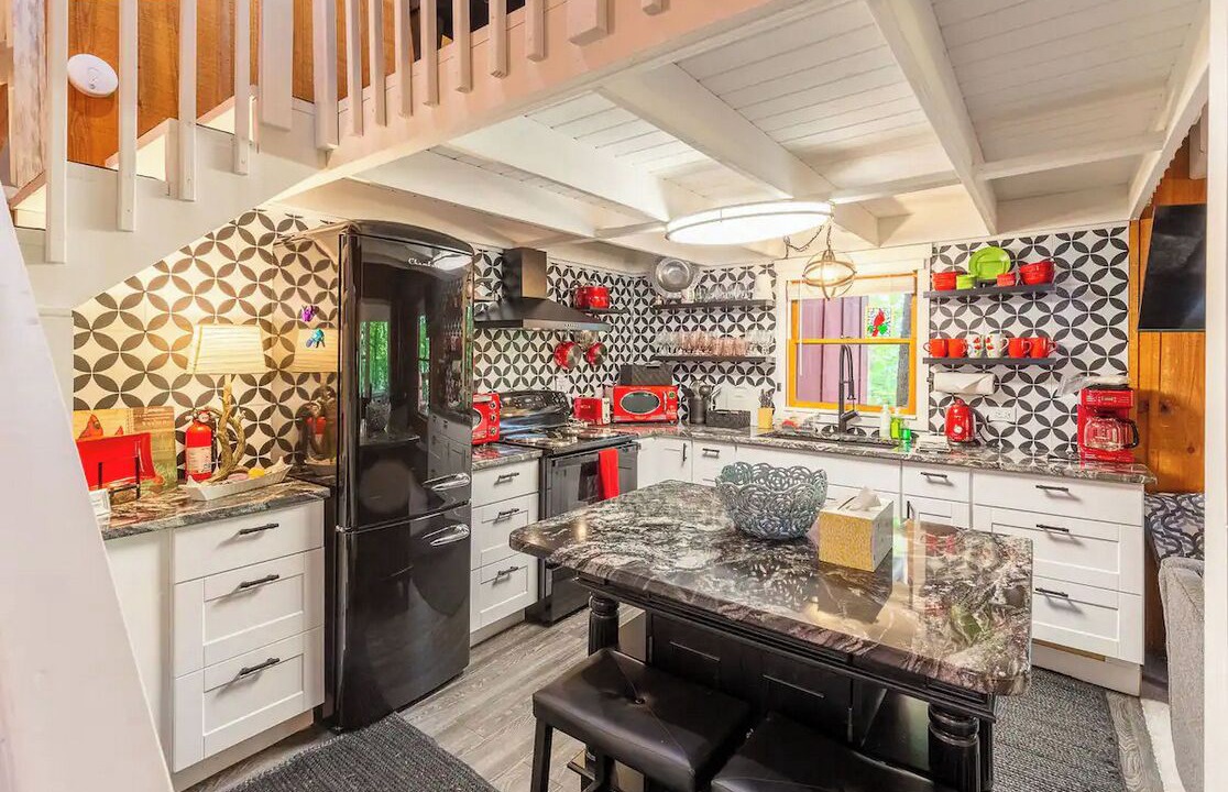 Photo of Kitchen in Clarks Chapel