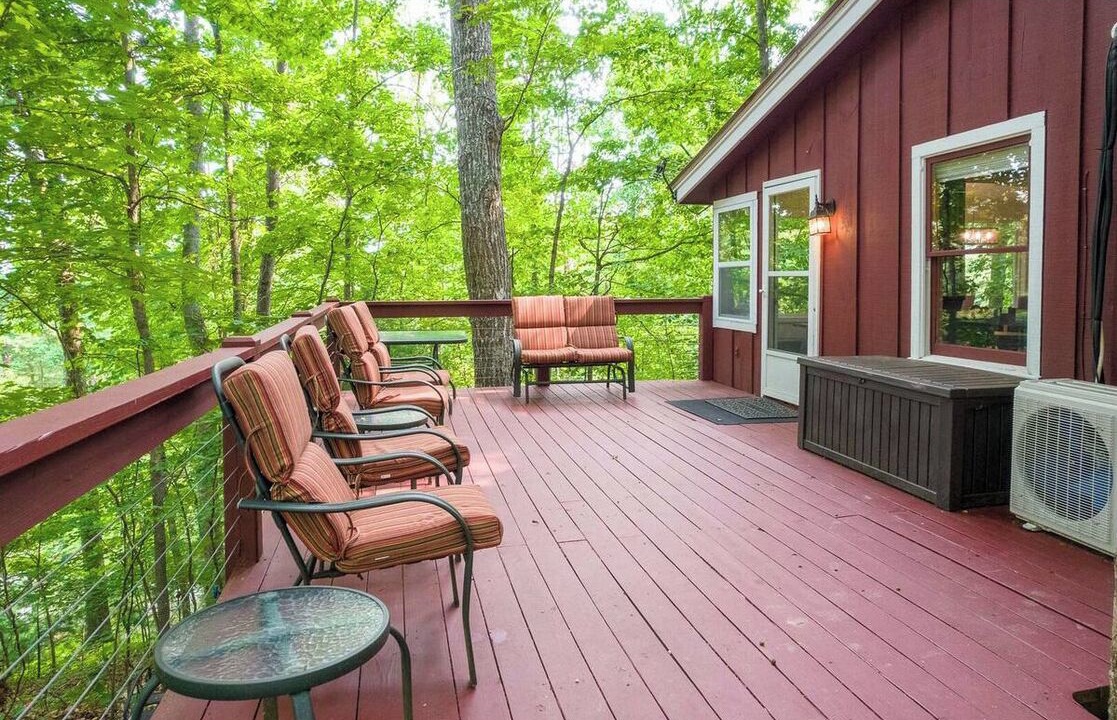 Photo of Outdoor in Clarks Chapel
