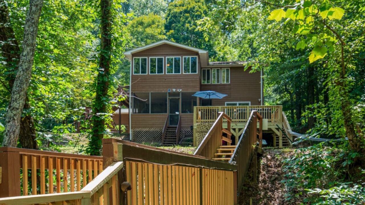 Photo of Outdoor in Lake Lure