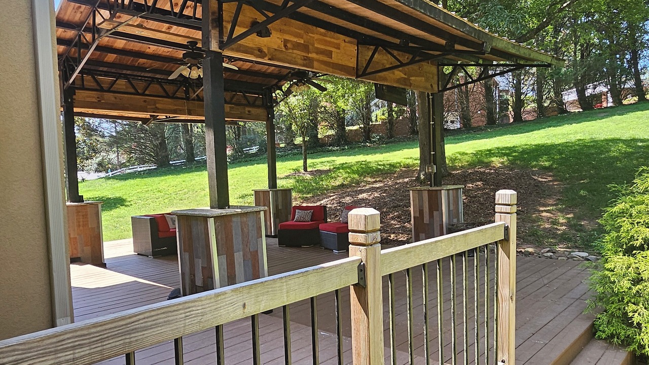 Photo of Outdoor in Hickory