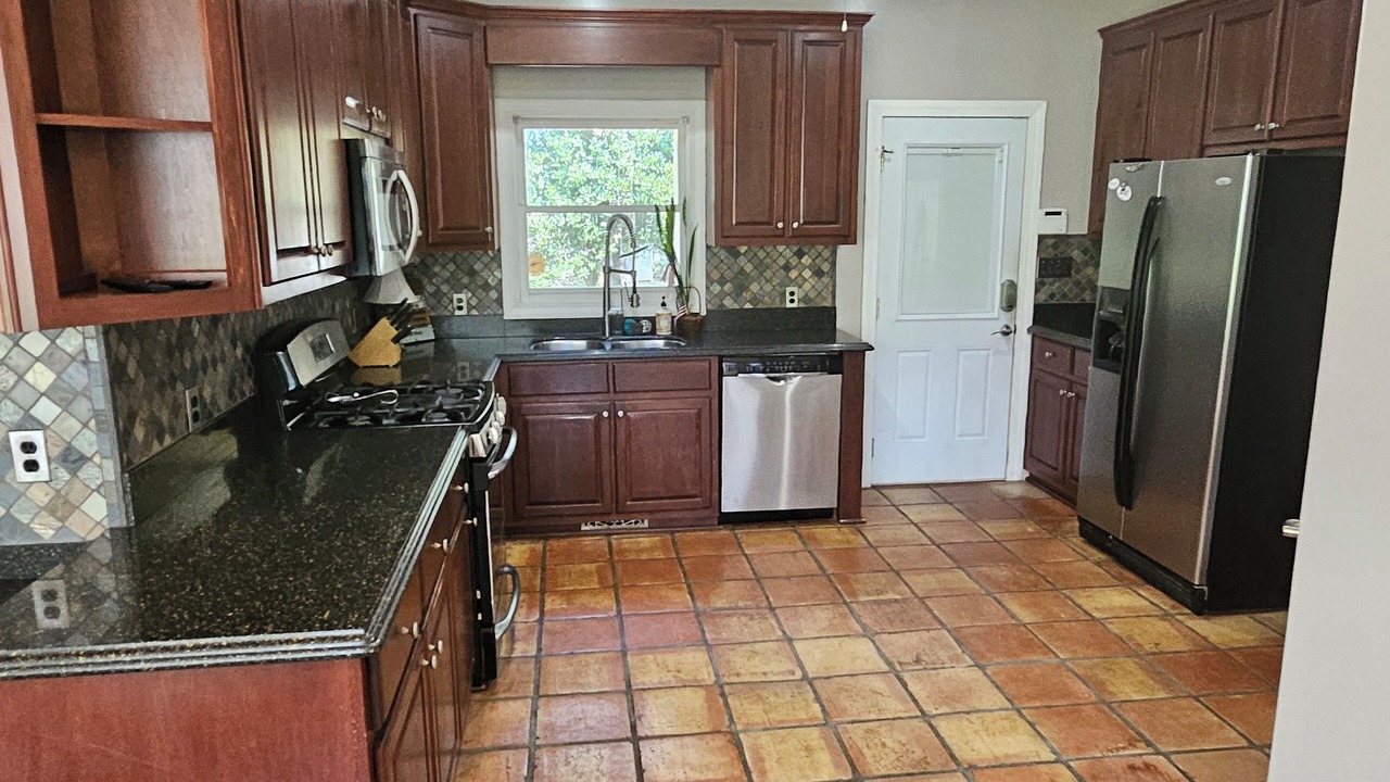 Photo of Kitchen in Hickory