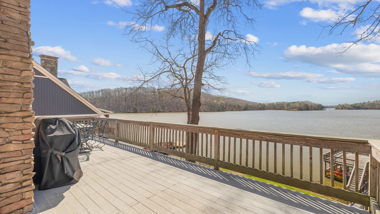 Photo of Patio Balcony in New London