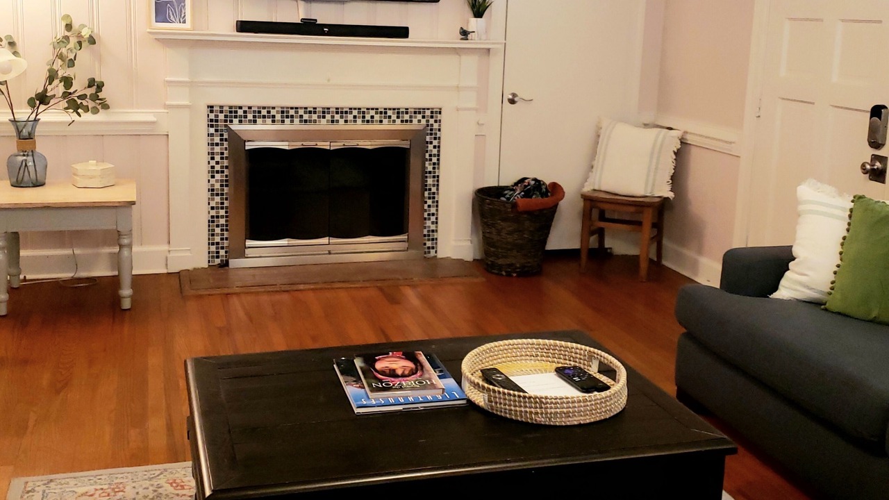 Photo of Livingroom in Rocky Mount