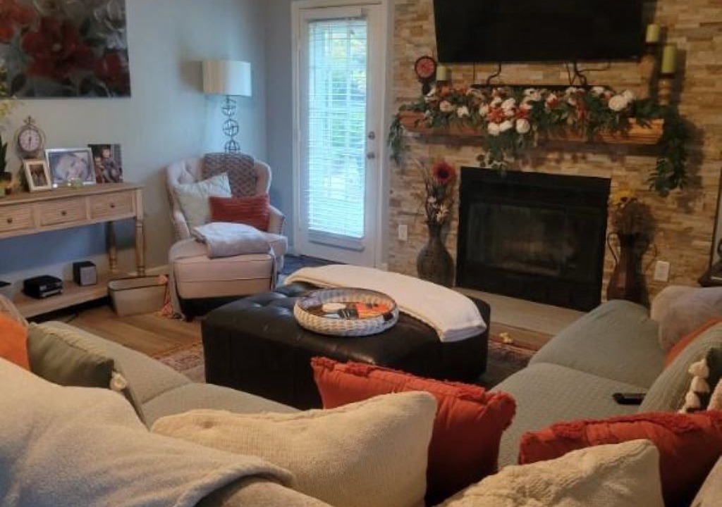 Photo of Livingroom in Greensboro