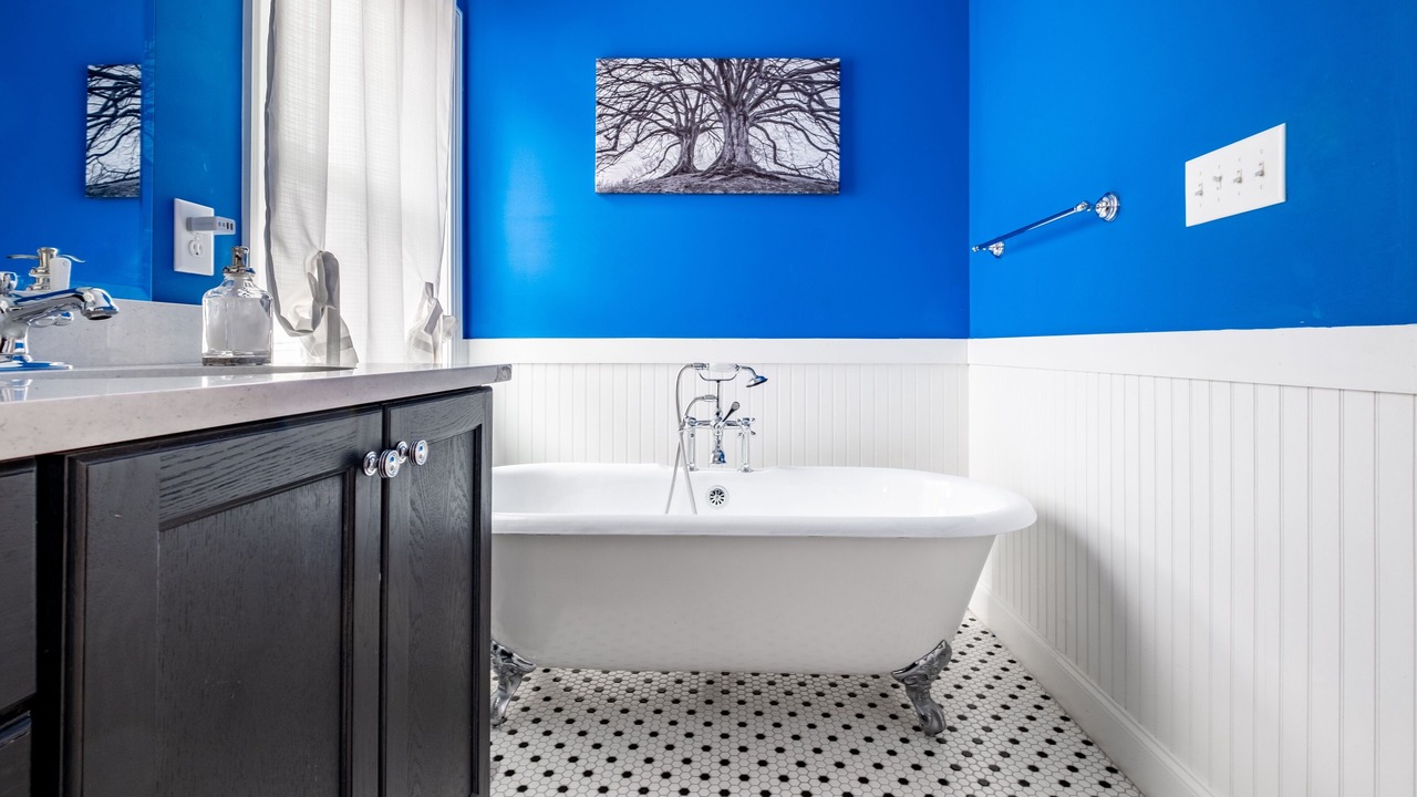 Photo of Bathroom in Five Points East