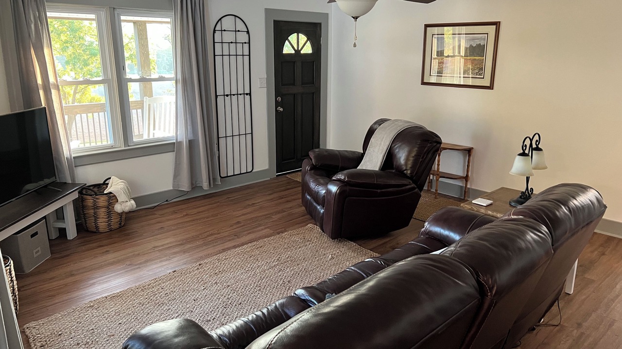 Photo of Livingroom in Mount Airy