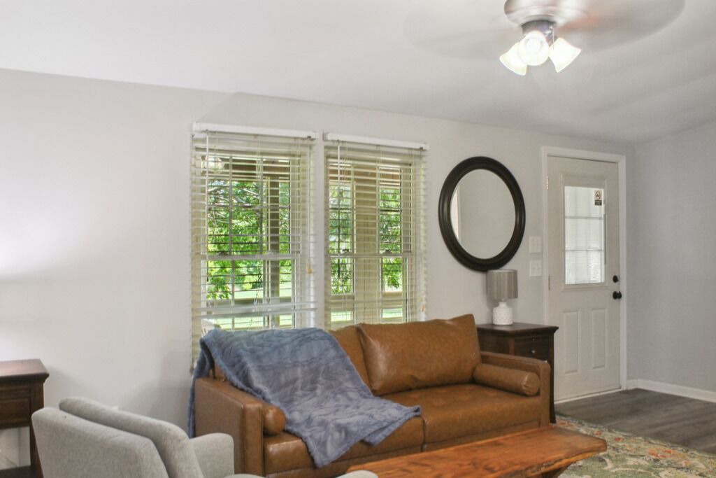 Photo of Livingroom in Union County