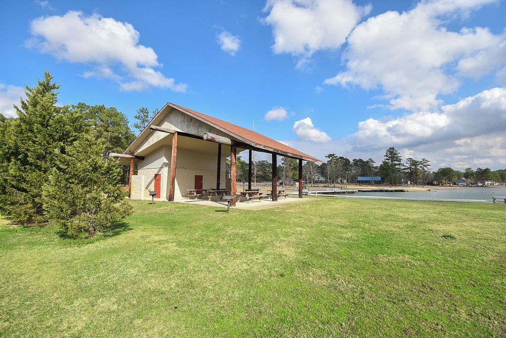 Photo of Outdoor in Olivia