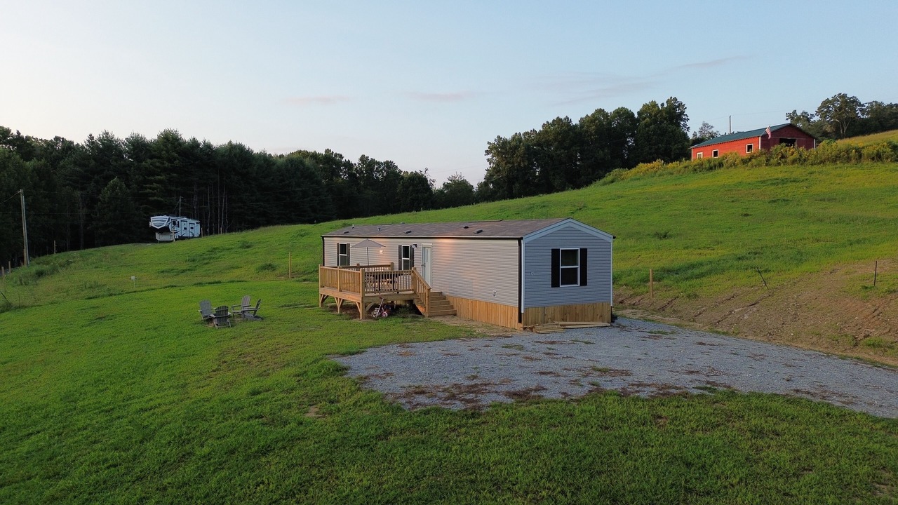 Photo of Outdoor in Hendersonville