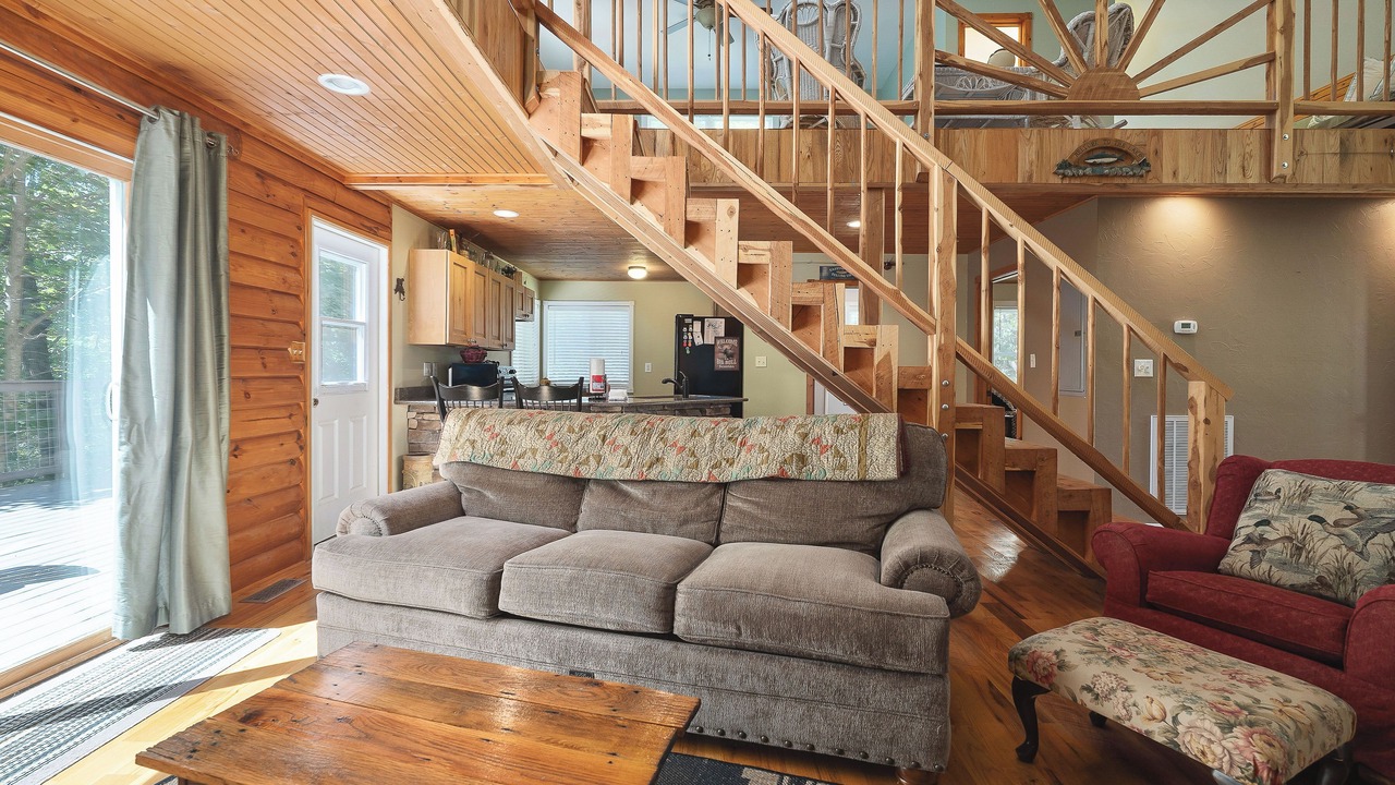 Photo of Livingroom in Smithville