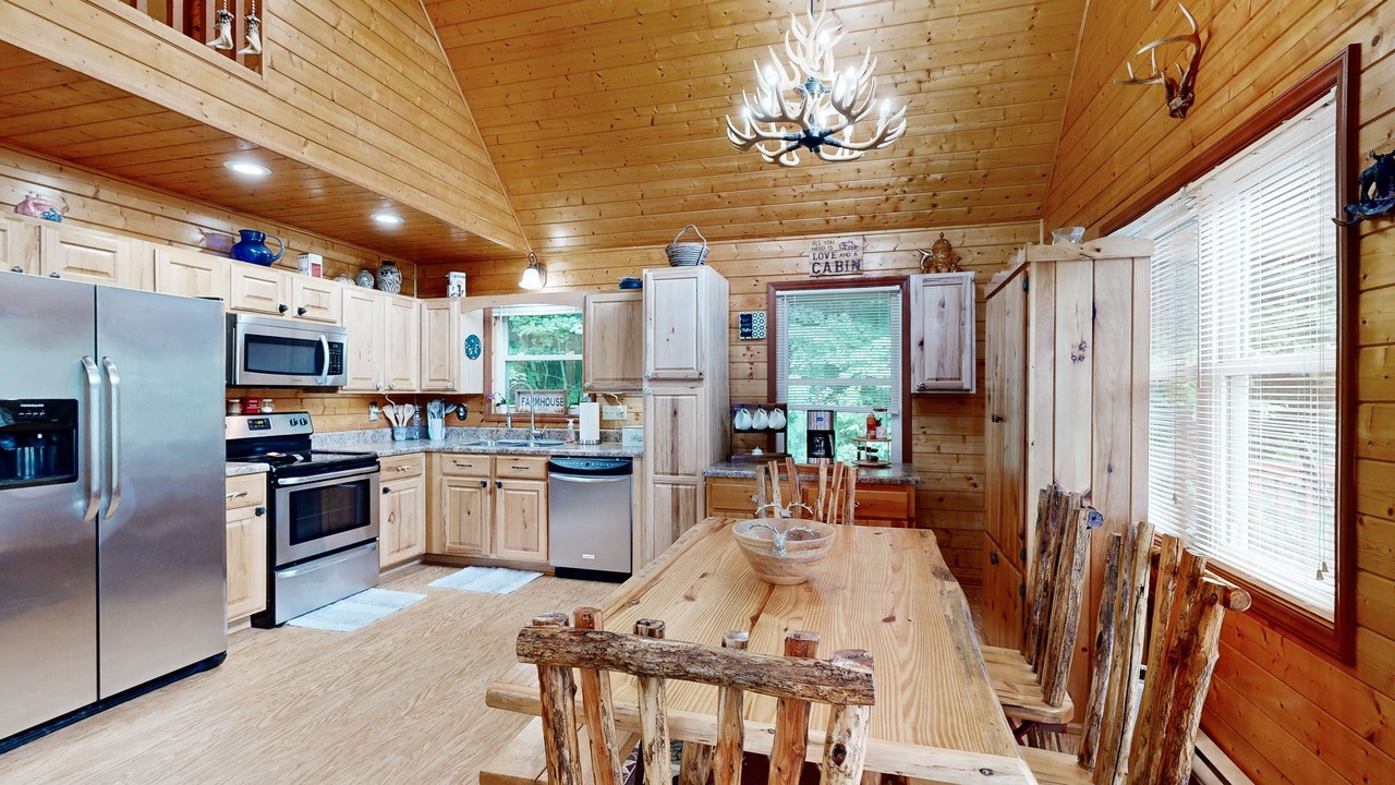 Photo of Kitchen in Grassy Creek