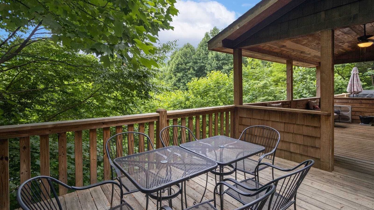 Photo of Outdoor in Apple Ridge