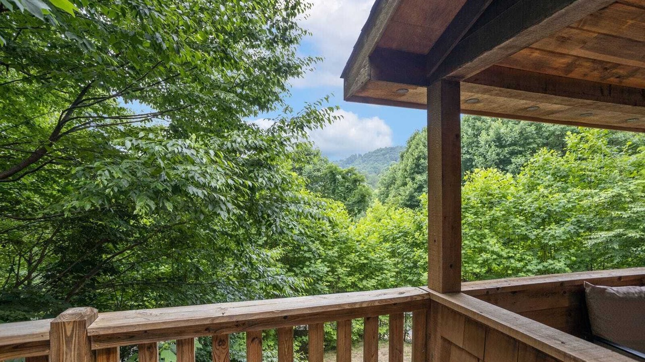 Photo of Outdoor in Apple Ridge