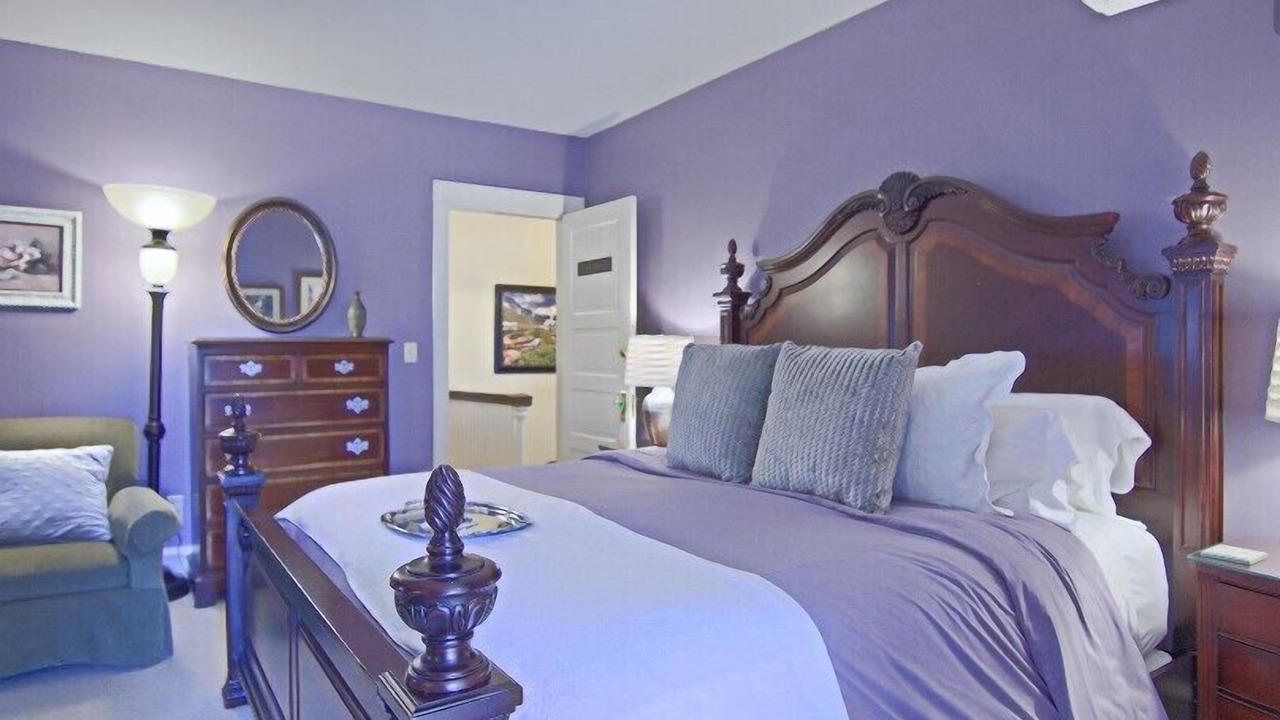 Photo of Bedroom in Asheville