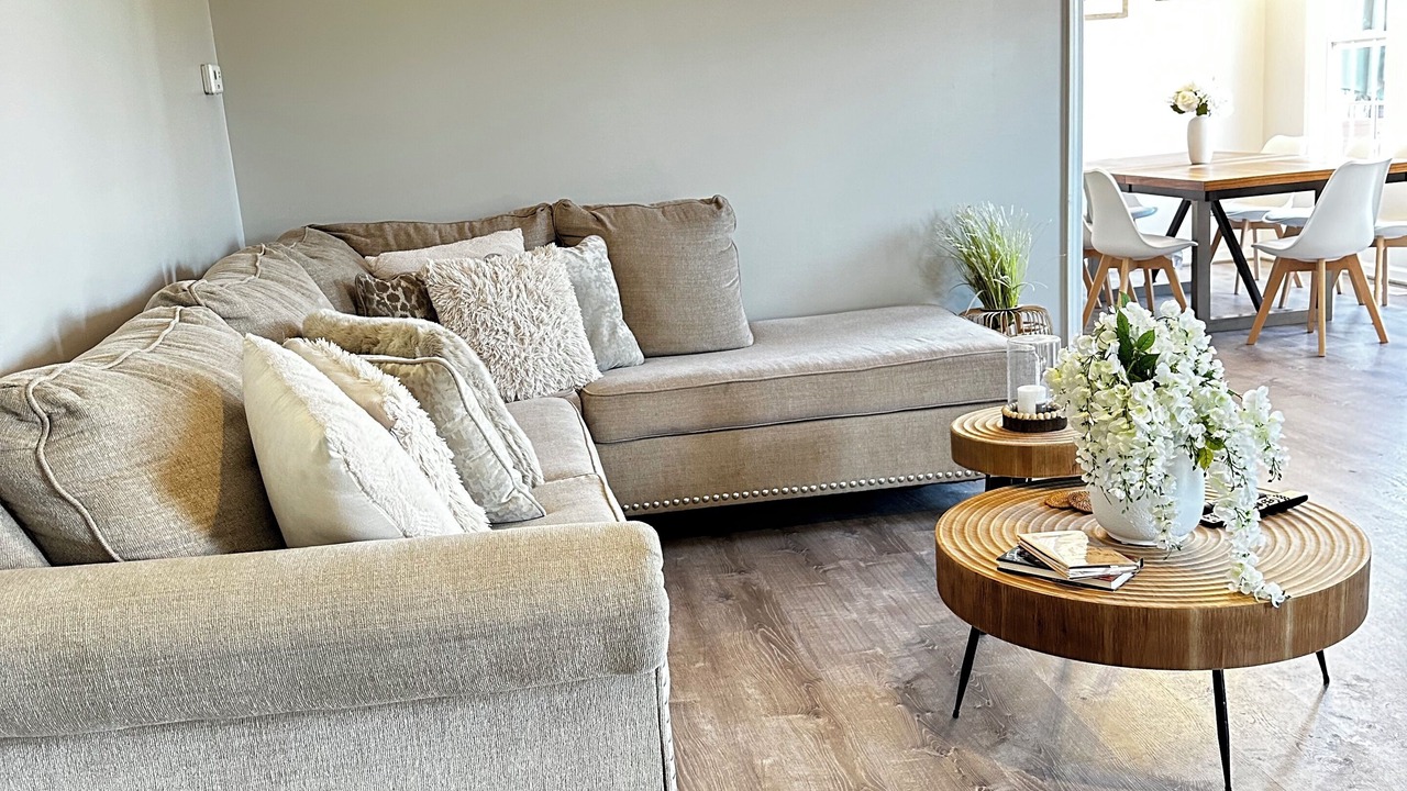 Photo of Livingroom in Clayton