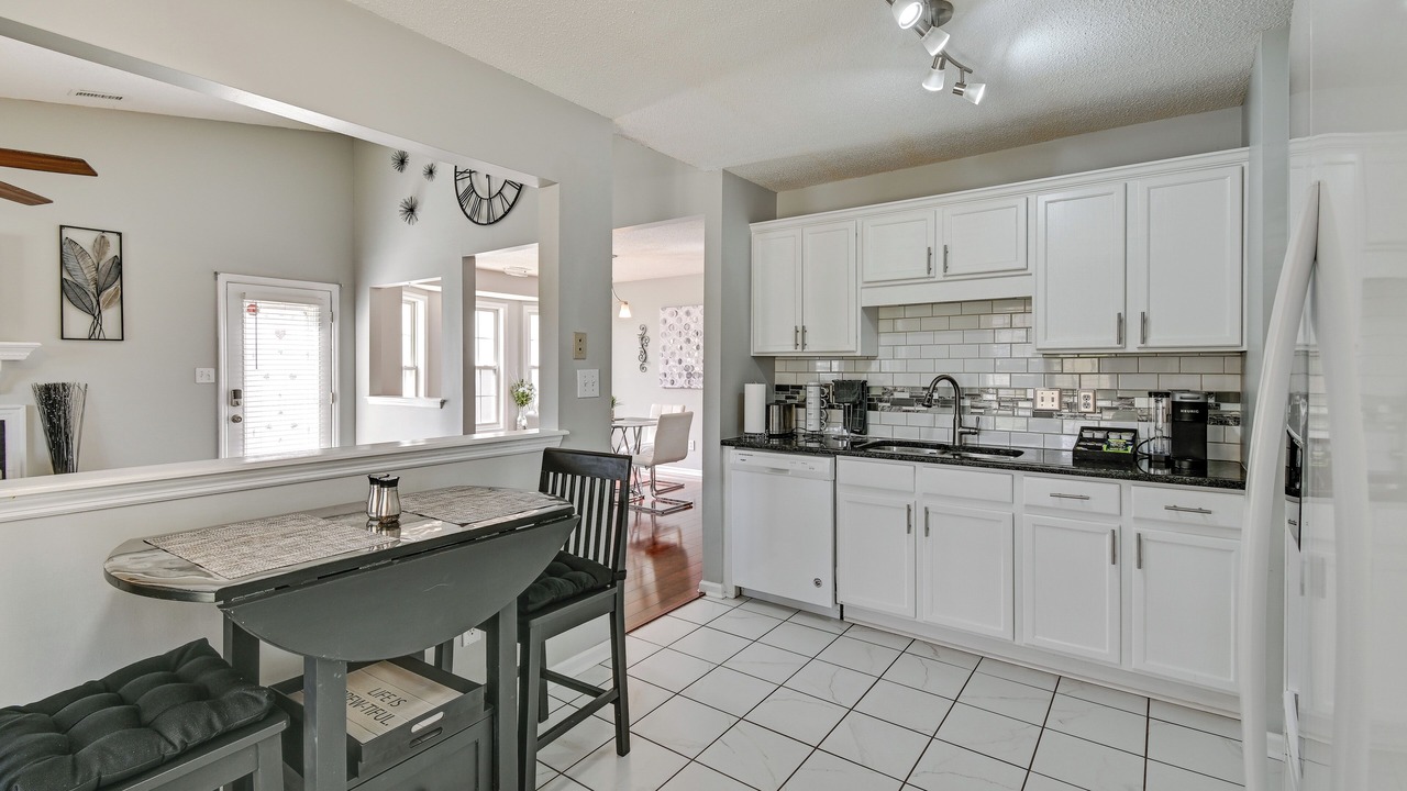 Photo of Kitchen in South View