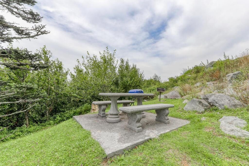 Photo of Outdoor in Sugar Mountain