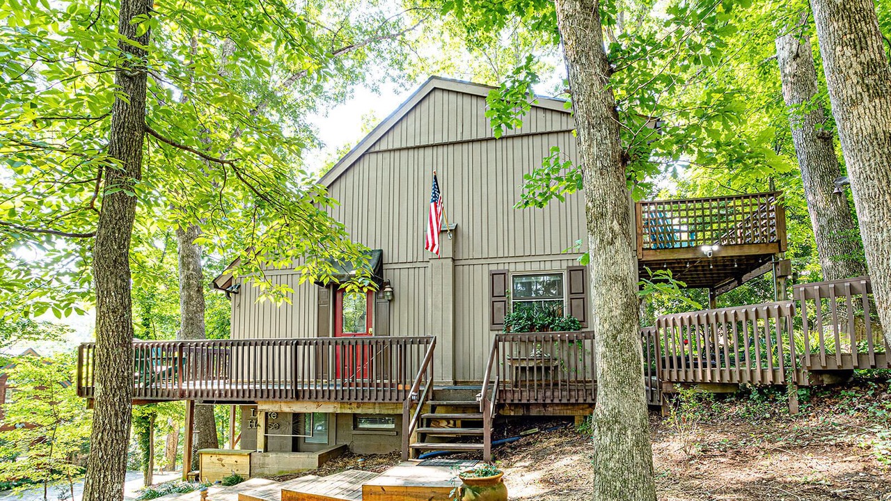 Photo of Outdoor in Lake Lure