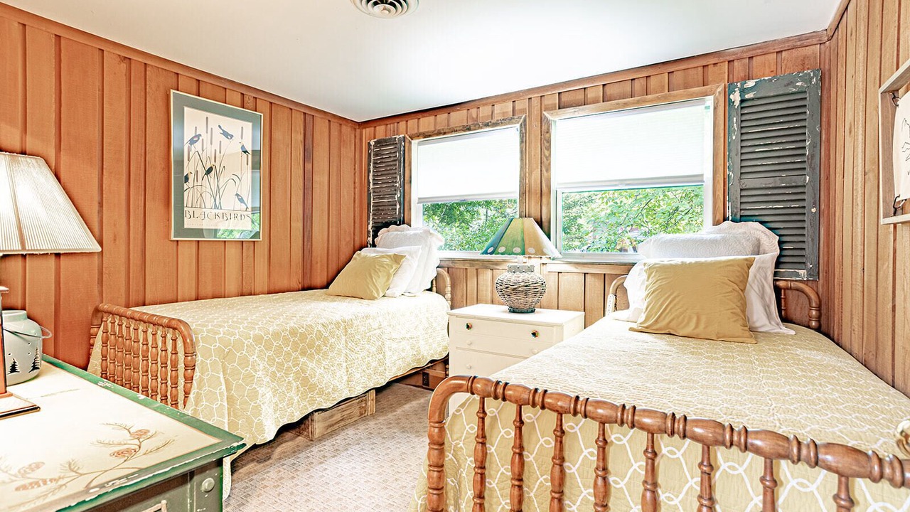 Photo of Bedroom in Lake Lure