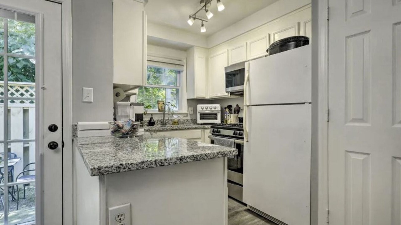 Photo of Kitchen in Southwest Raleigh